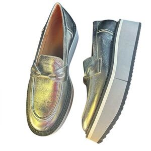 Robert Clergerie Paris silver loafer platform shoes sz EU 37, US sz 7 (A09)